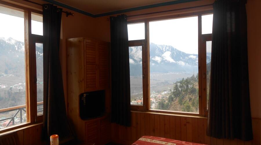 TG Stays Nasogi, Manali 5